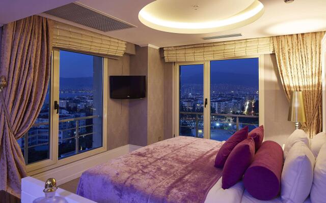Doubletree By Hilton Hotel Izmir - Alsancak