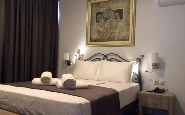 Argo Hotel