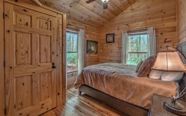 Cozy Cub Cabin by Escape to Blue Ridge