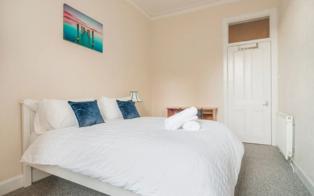 Canonmills Apartment