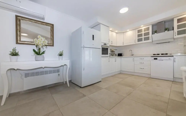 Amazing Duplex House With Sea View in Bodrum