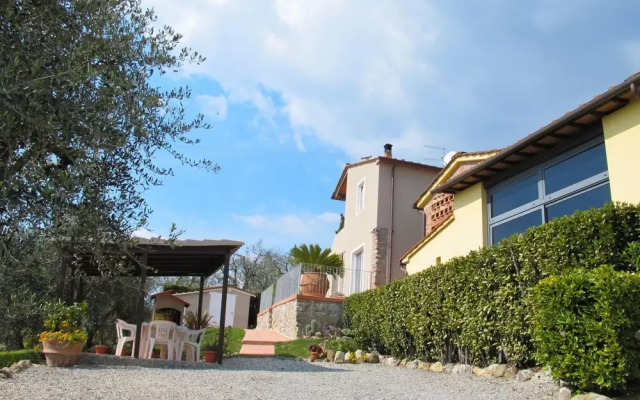 Mony Capannori in Capannori