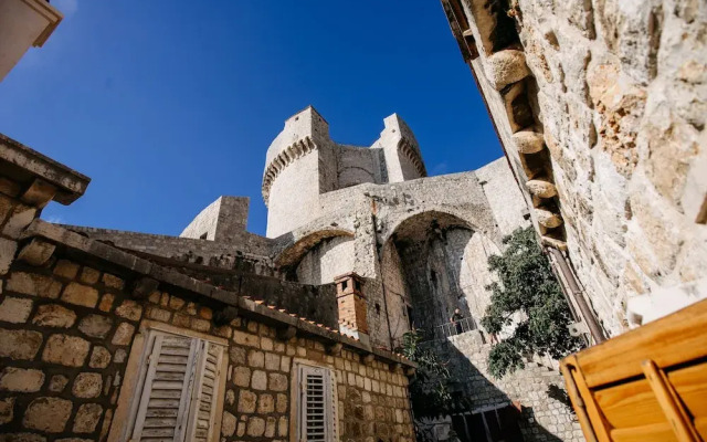 Secret Orange by DuHomes