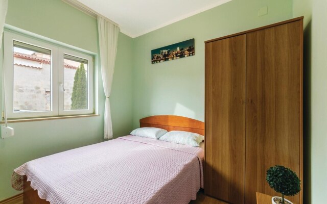 Nice Home in Liznjan With Wifi and 1 Bedrooms