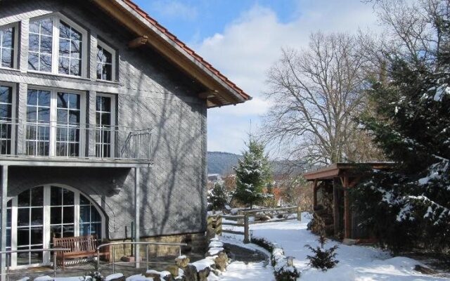 Urlaubspension 'Hohes Rott' und Apartmenthaus