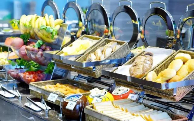 Hampton by Hilton Beihai Station