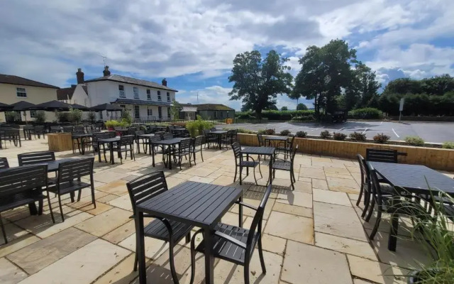 The Oakwood Hotel by Roomsbooked