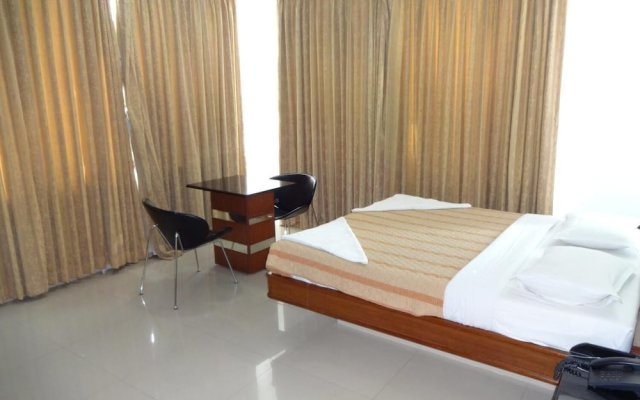 Lotus A Pondy Hotel