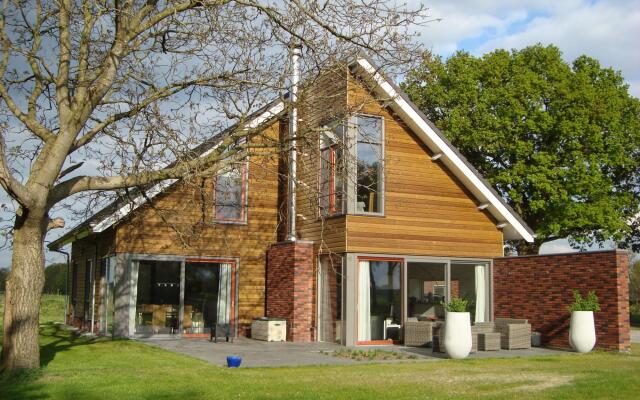 Beautiful villa in Luttenberg with sauna