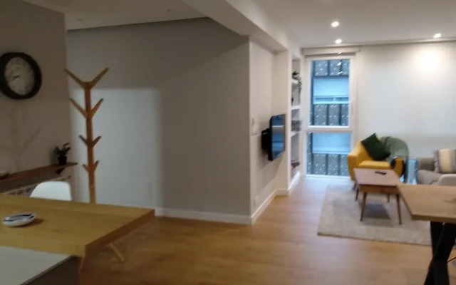 Moderno céntrico y soleado