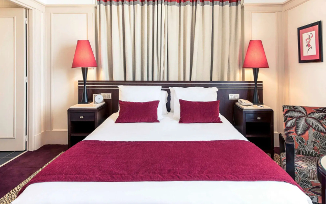 Hotel Plaza Biarritz Plage - Handwritten Collection