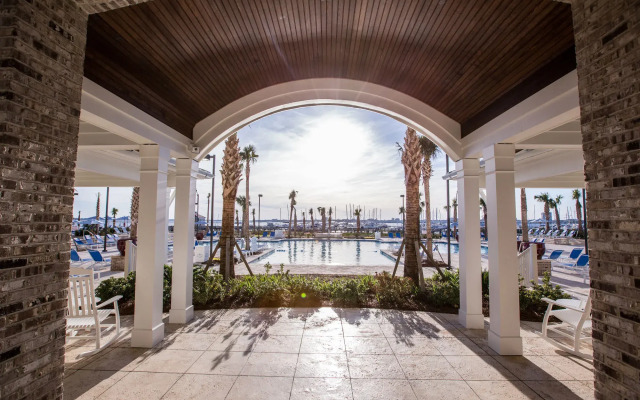The Beach Club at Charleston Harbor Resort and Marina