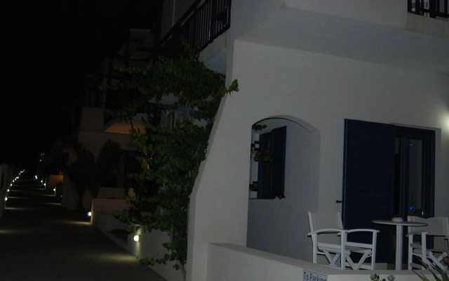 Okirroi Villas
