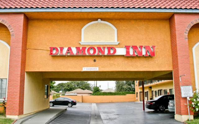 Diamond Inn