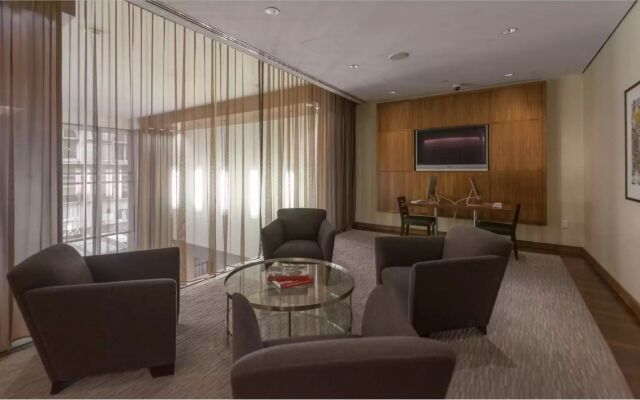 Global Luxury Suites at China Town