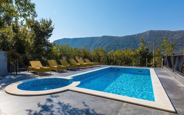House Villa Solaris