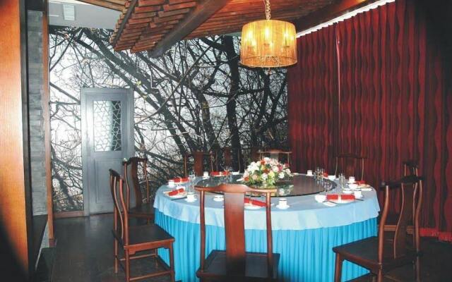 Longshan Holiday Resort - Beijing