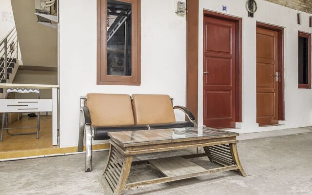 Spot On 1708 Homestay Anyelir Syariah