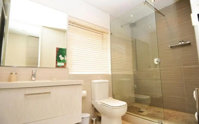 Le Paradis Penthouse Apartment