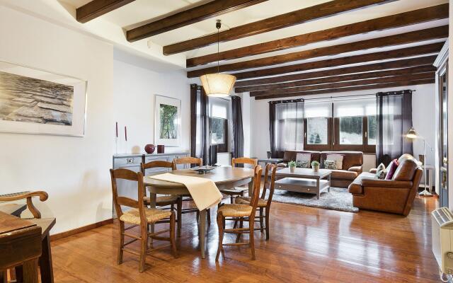Luderna - Apartamento con terraza Bonaigua B3 Toran