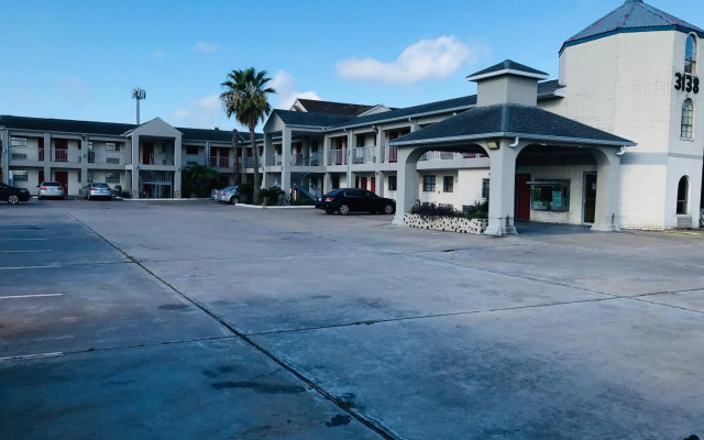 Summit Inn - Houston Medical Center
