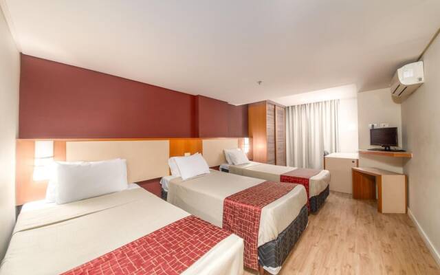 Novo CWB Hotel