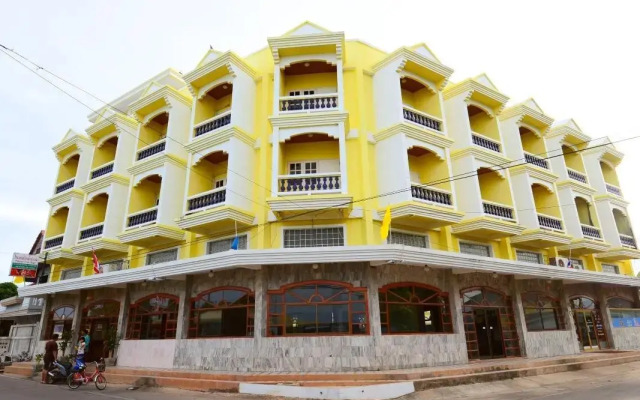 Paknampran Hotel