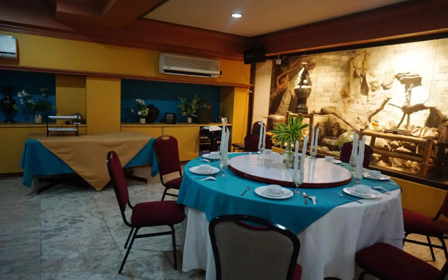 Grand City Hotel