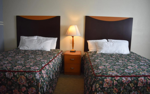 East Norwich Inn
