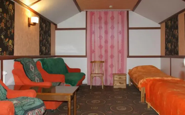 Guest House 15
