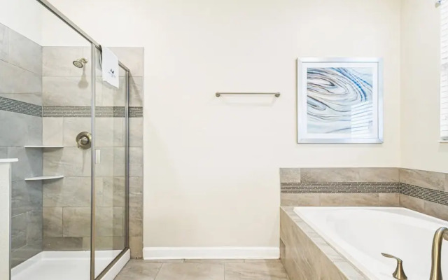 Themed Bedrooms & Private Pool Near Disney