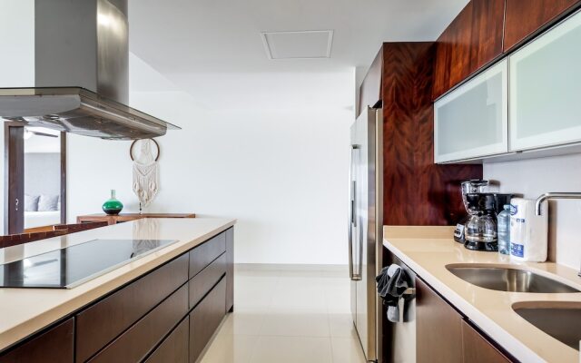 Casa Flamingo 2 Bedroom Condo by Redawning