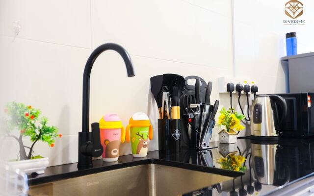 Kuching Riverine Resort