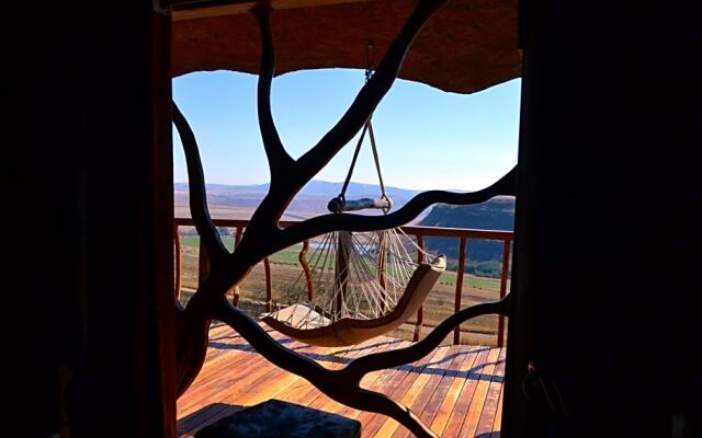 Antbear Drakensberg Lodge