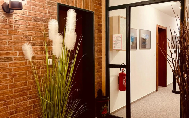 Zum Deutschen Heinrich