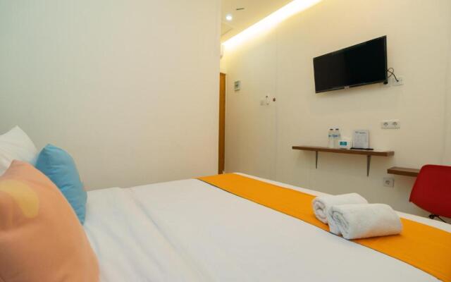 Sans Hotel Suryakencana Bogor