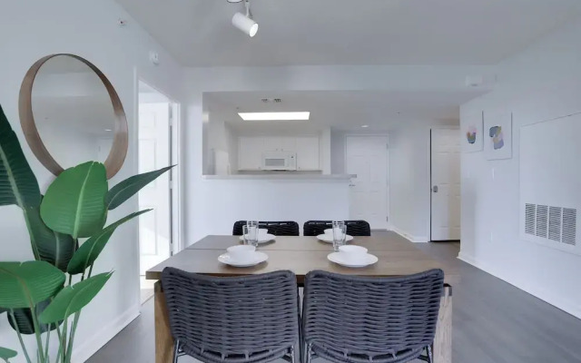 Apt in the Heart of Ballston
