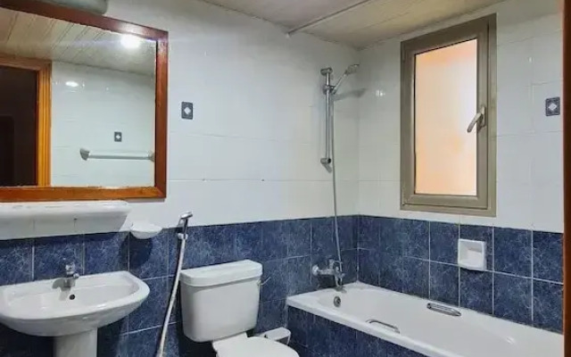 Diamond Apartments