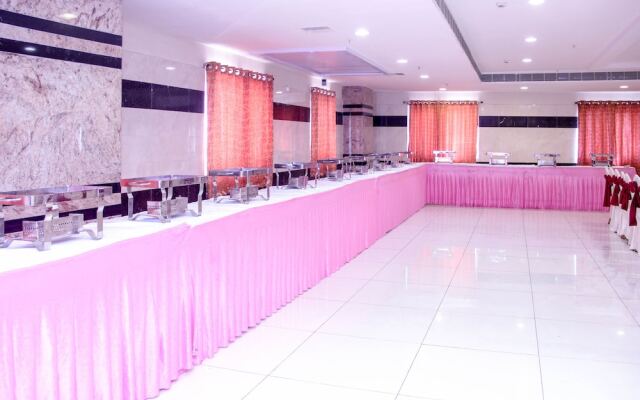 Collection O 5302 Bhadra Grand