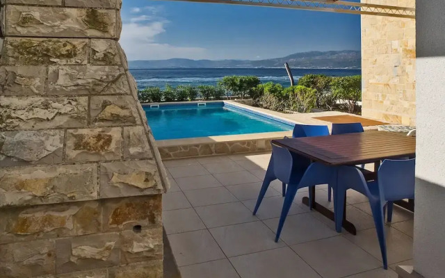 Villa Violet