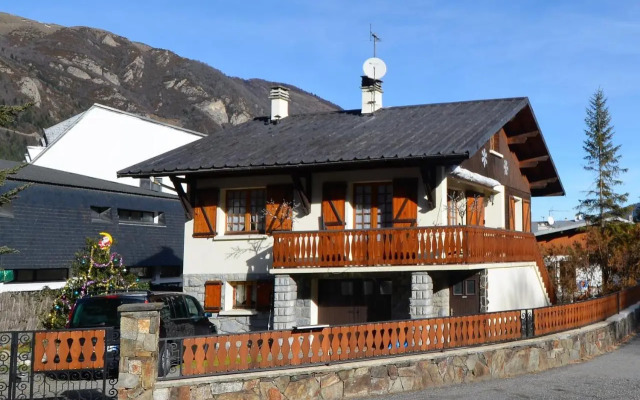 Grand Chalet St-Lary centre 13 à 15 pers