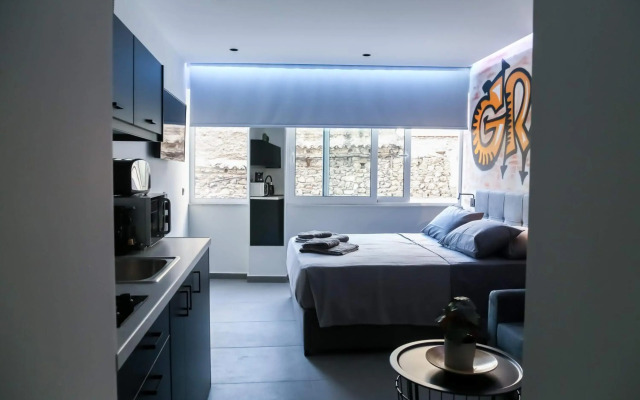 Triple A - Apartments Accommodation in Psirri Square