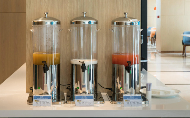 Holiday Inn Express Shenzhen Haiyuan City by IHG