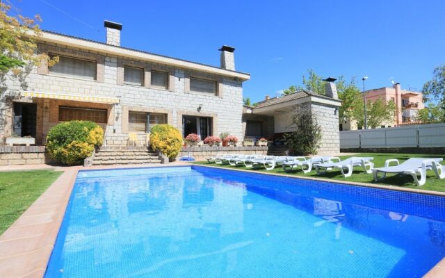 Villa Residencial Para 16 Personas en Cambrils