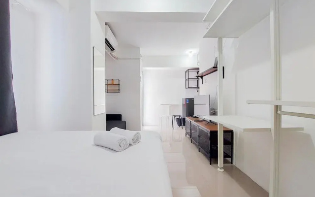 Luxury Studio At 19Th Floor Apartment Urbantown Serpong