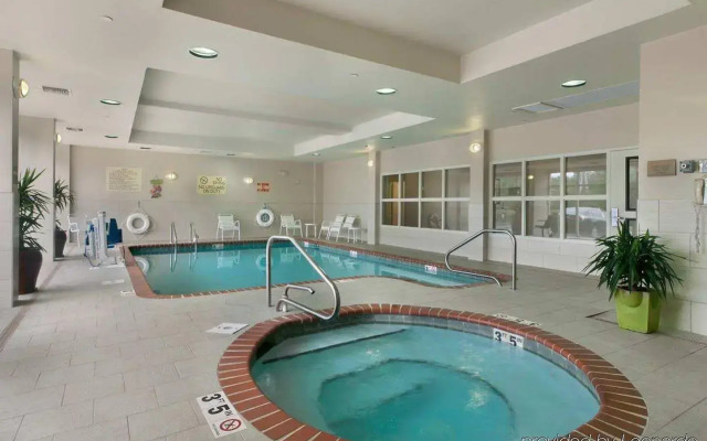 Hilton Garden Inn Birmingham/Lakeshore Drive
