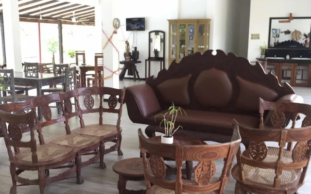 Saman Resort
