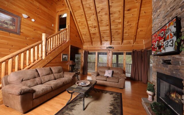 Echoes of Eden - Four Bedroom Cabin
