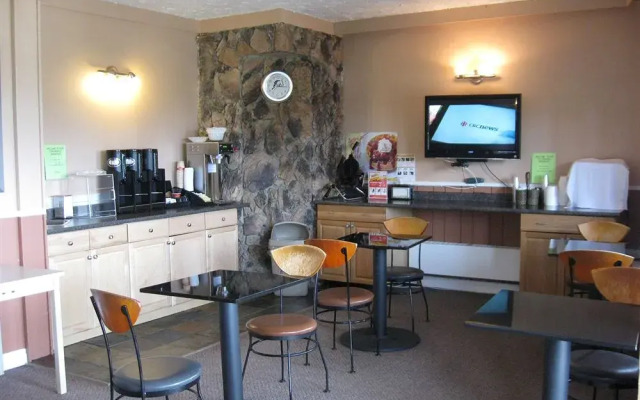 108 Golf Resort