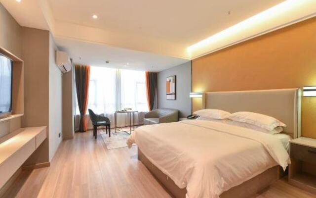 SanyI Hotel